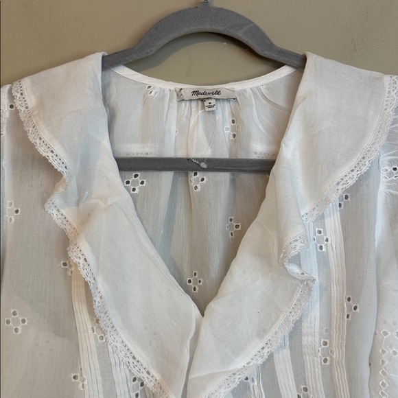 NWT- Madewell Pintuck Ruffle Puff Sleeve Top, White, Medium - Picture 5 of 12